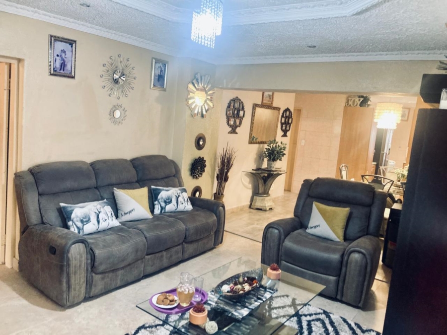 3 Bedroom Property for Sale in Mabopane Unit M North West